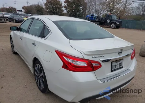 2016 Nissan Altima 2.5 Sr из США, поврежденный, VIN 1N4AL3AP8GC187303